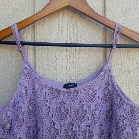 Rue21 Boho Crochet Lace Scalloped Dangle Hem Cropped Tank Top Pink Sz M - Picture 4 of 8